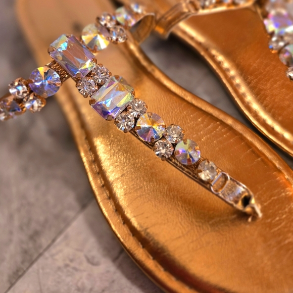 Fashion Nova Sandels - Picture 2 of 3